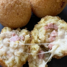 ARANCINO MORTADELLA E PISTACCHIO